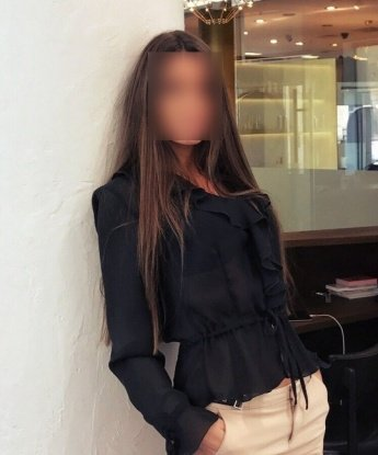 С моим богатым опытом, ты позабудешь о реальности и окунешься в волшебное путешествие наслаждения. Мои услуги разнообразны и дают возможность исполнить все твои фантазии. Я живу в Москве и готова оказать свои услуги тебе, дорогой гость Москвы. У меня есть отличные отзывы от предыдущих клиентов, которые получили незабываемые впечатления от нашей встречи. Убедись сами, взглянув на мои фото, которые позволят тебе представить свои будущие незабываемые моменты. 🌟🔥💋 5718, 25 лет