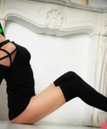 Я умею быть нежной, страстной или дерзкой – на все просьбы отвечу положительно.
💋 Мои фото говорят сами за себя – я привлекательная девушка с шикарной фигурой и ухоженными волосами. Обещаю, ты не останешься равнодушным к моим изгибам тела и сладостному голосу. 👠
🔥 Отзывы моих довольных клиентов подтверждают мой профессионализм и умение доставить истинное удовольствие. Ты точно расслабишься и забудешь обо всех заботах, побывав со мной. Не упусти возможность сделать свой досуг незабываемым!
📲 Напиши мне, и я окуну тебя в мир наслаждения и страсти. Жду встречи с тобой в столице Москве, готова исполнить все твои мечты и фантазии. Время проведенное со мной, обернется для тебя незабываемым приключением, обещаю! 💕💋 6272, 22 года